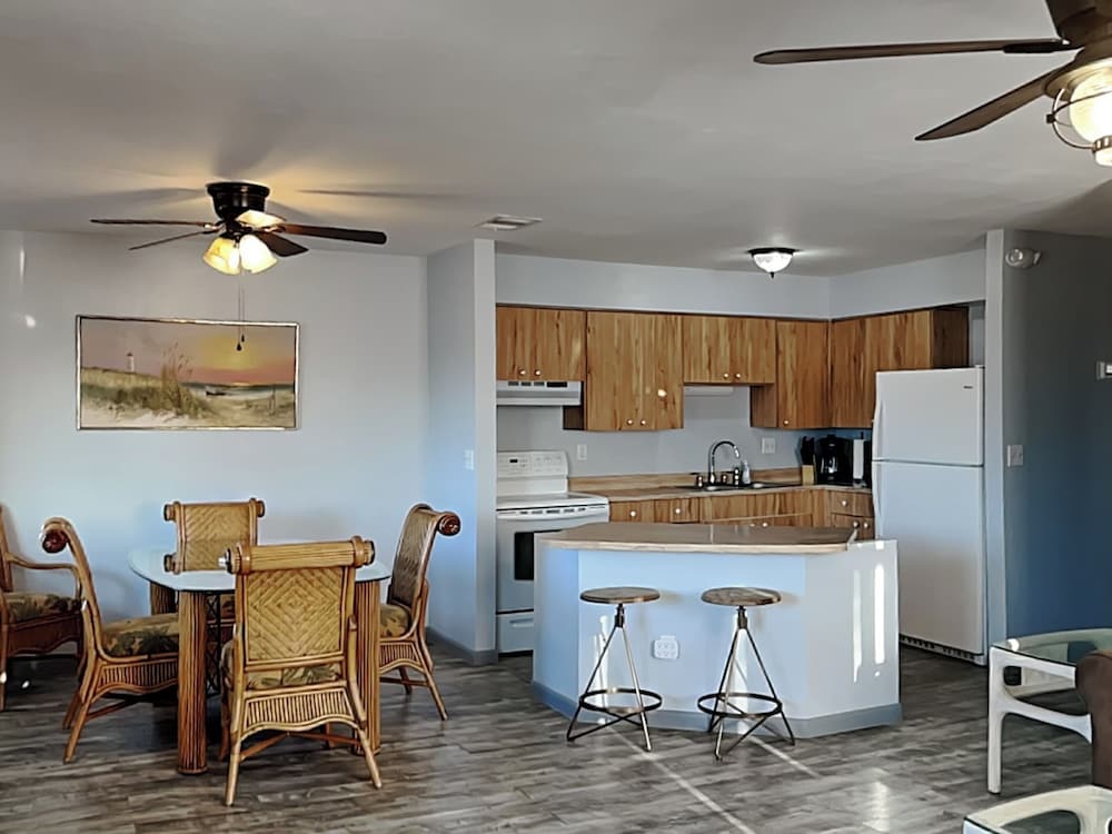 Palm View by Distinctive Beach Rentals