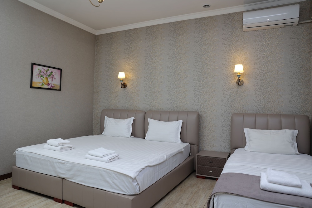 Eco Boutique Emerald Hotel