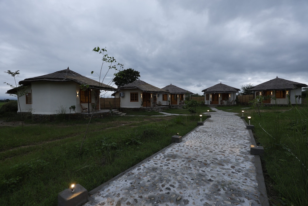 The Jawai Vanya Bagh Resort By Lavender Hotels