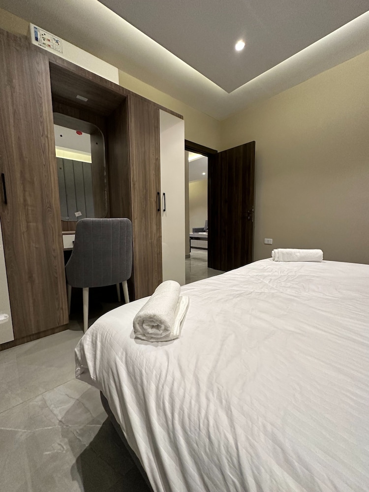 Charming Amman Apartment With Electric Heating & Free Park