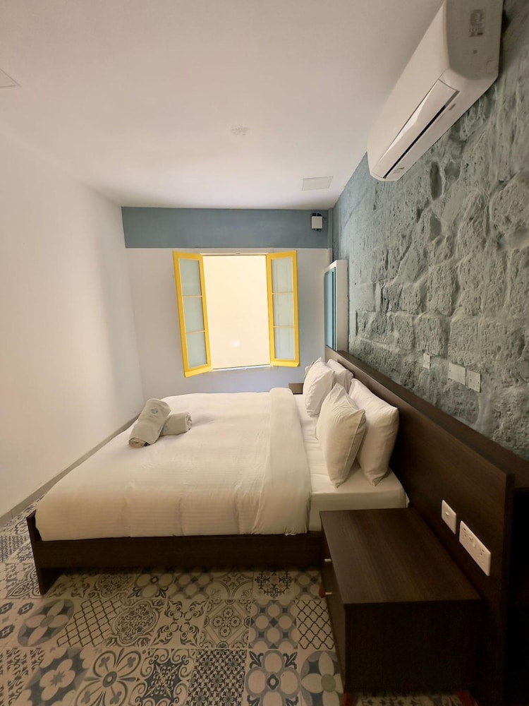 MyTravel House