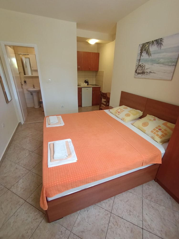 Guest house Rade Z