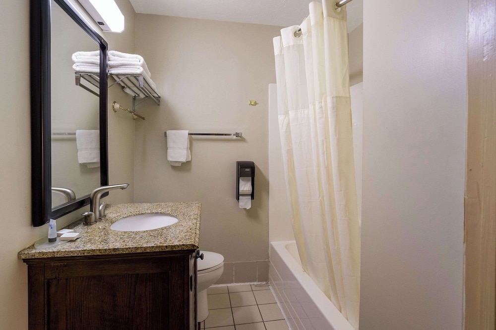 Rodeway Inn