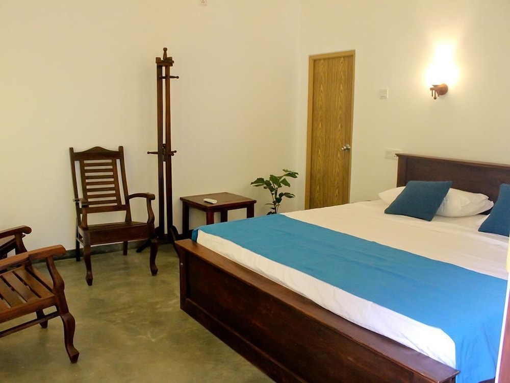 Maygrove View Galle view 2