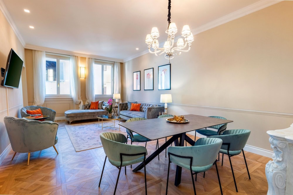 Fantastic 3 BD Apartment Near Santa Maria Novella Via Della Spada