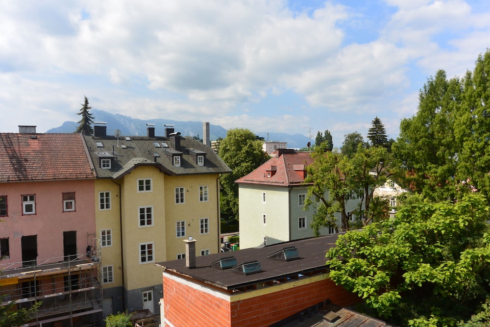Photo 50