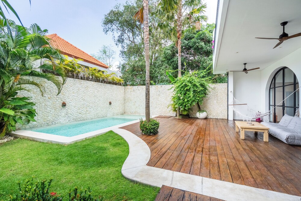 Bianca Villa by Betterplace