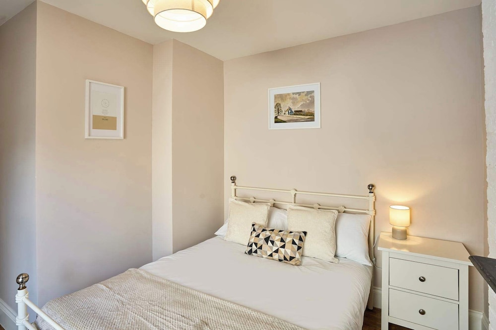 Host Stay Prince of Wales Road