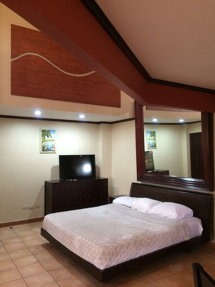 Hotel La Amistad - Property Image 36