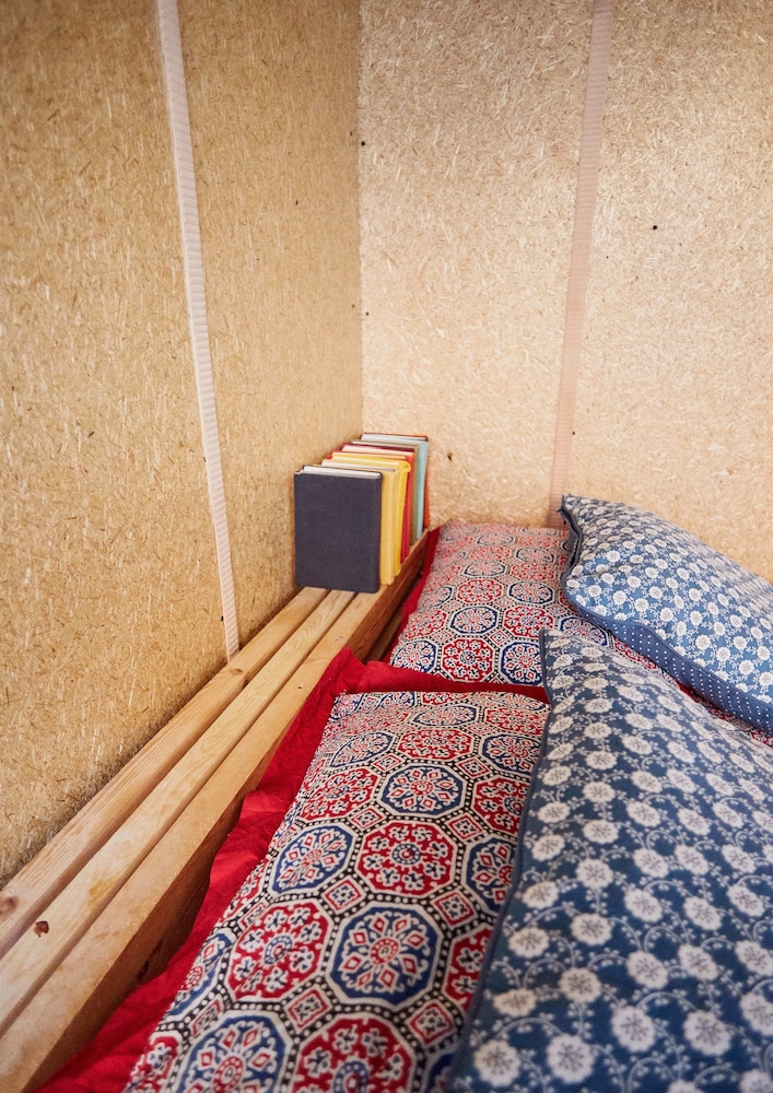 Guest House Gallery and More