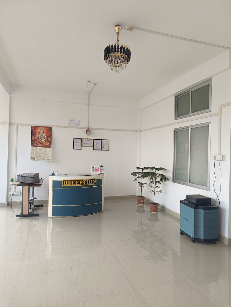 AURA HOMES