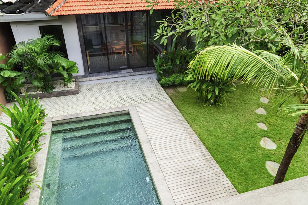 Villa Savaya Canggu Batu Bolong
