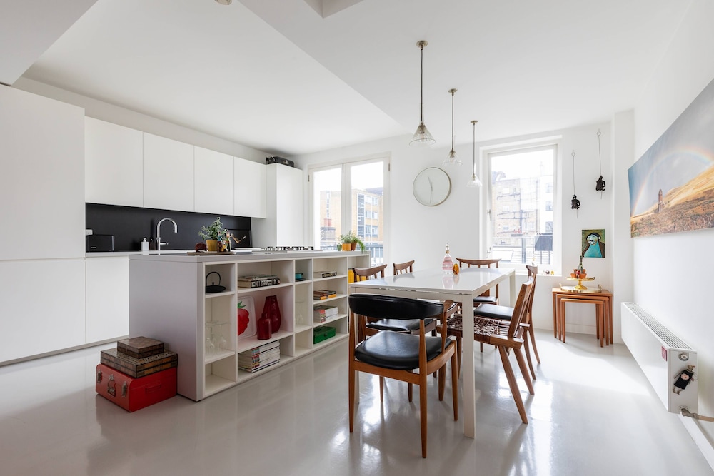 Crawford Street II by Onefinestay