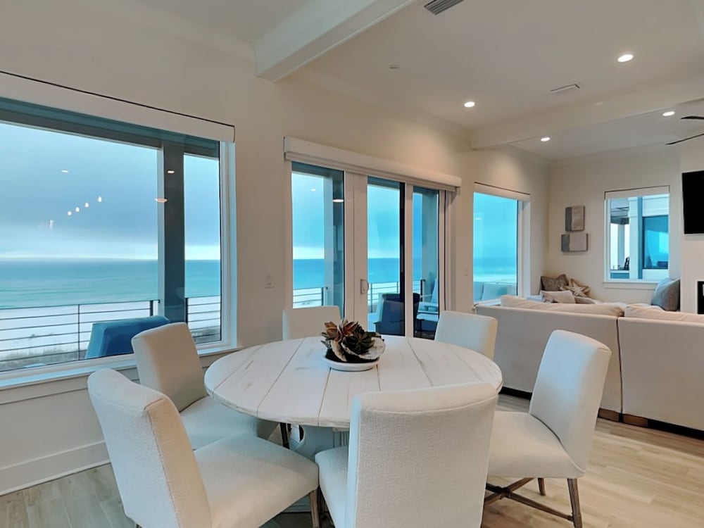 Viviana #10 by Southern Vacation Rentals