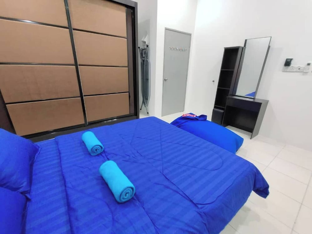 Nur Hartamas Homestayportdickson
