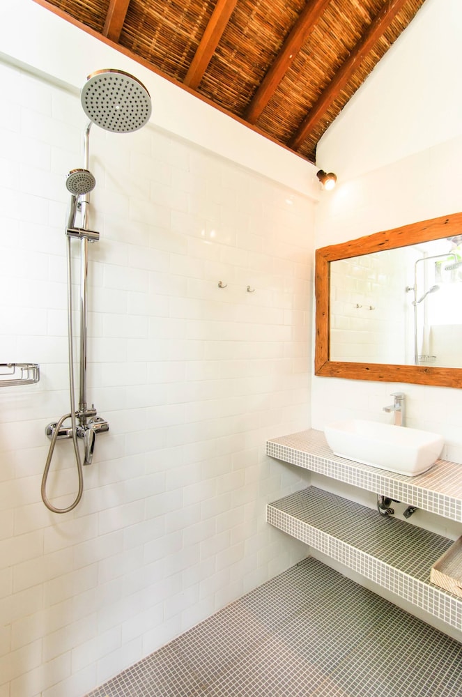 Lush 1 BR Private Pool Villa Inseminyak