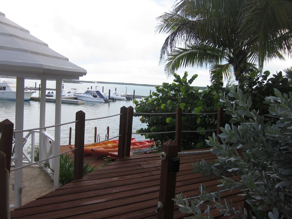 February Point Villa BB1