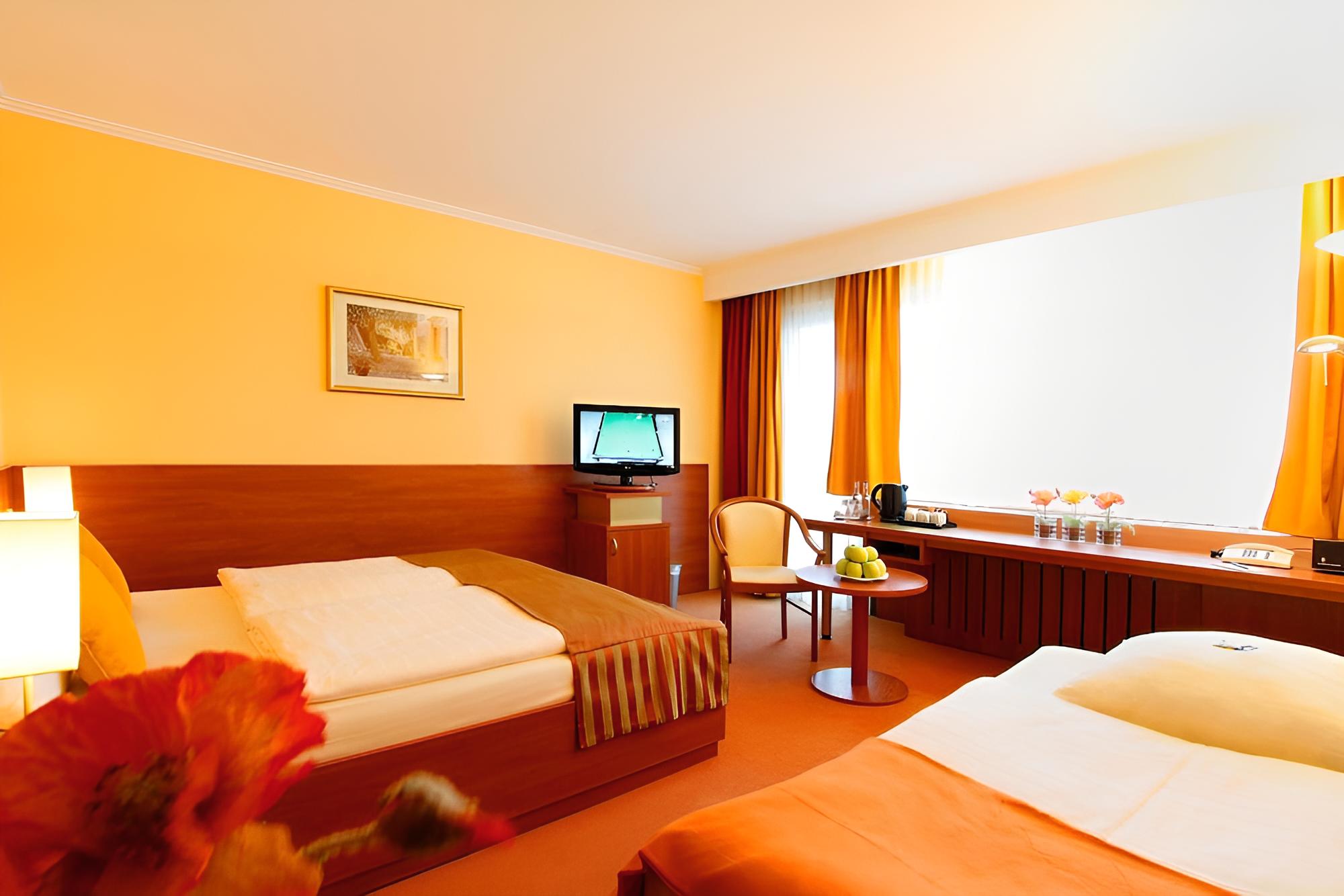 Centro Hotel Norderstedter Hof by INA - Property Image 1