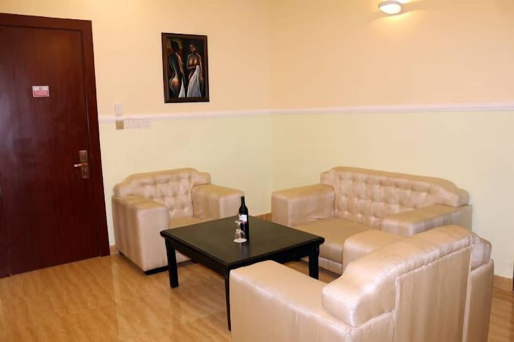 Vertex- View Hotel and Suites view 4