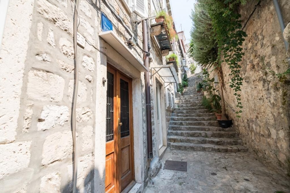 Rooms Ane Old Town