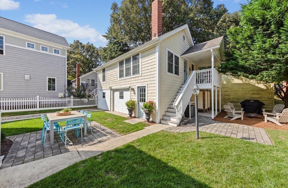 NEW Castle Street 111