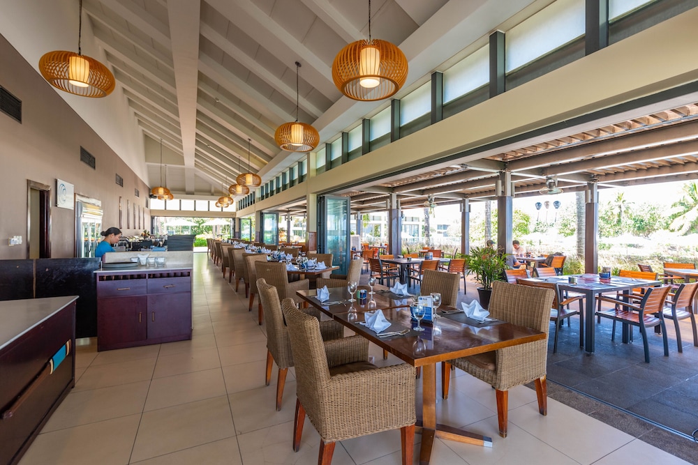 Ocean Villas Beach Resort