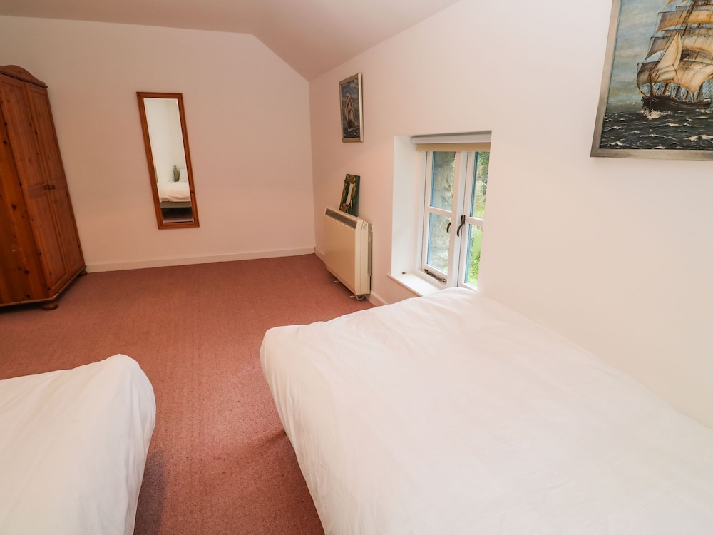 Sunnyvale Cottage