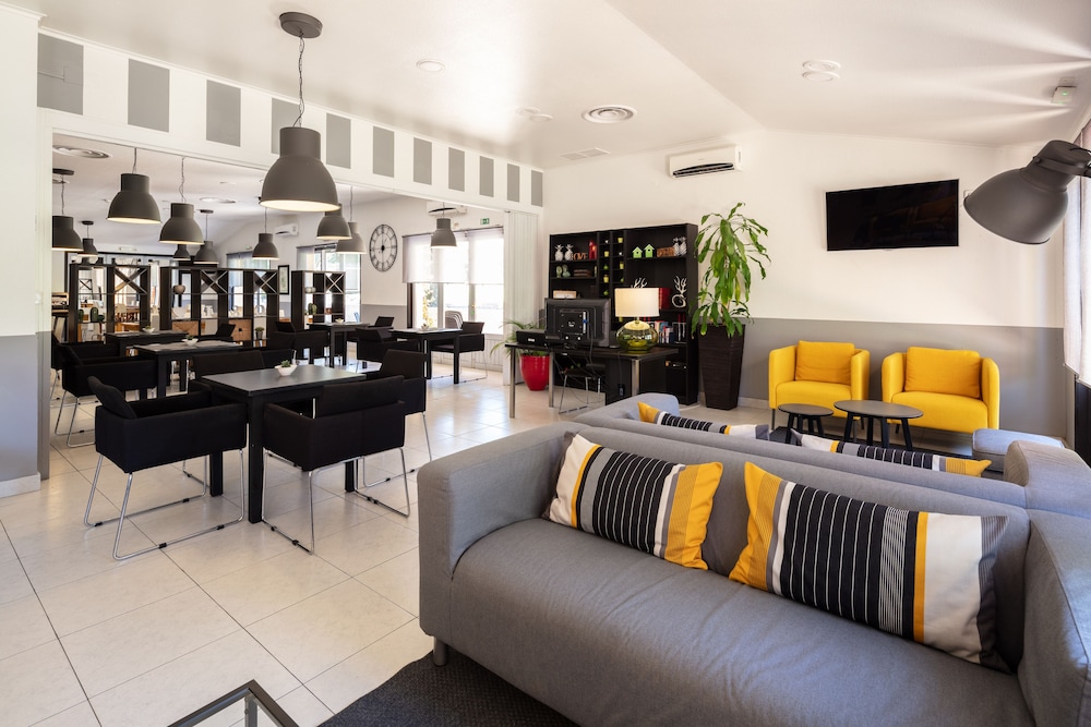 Setubal Vacations - Hotel Campanile Lisbon South - Setubal - Property Image 2