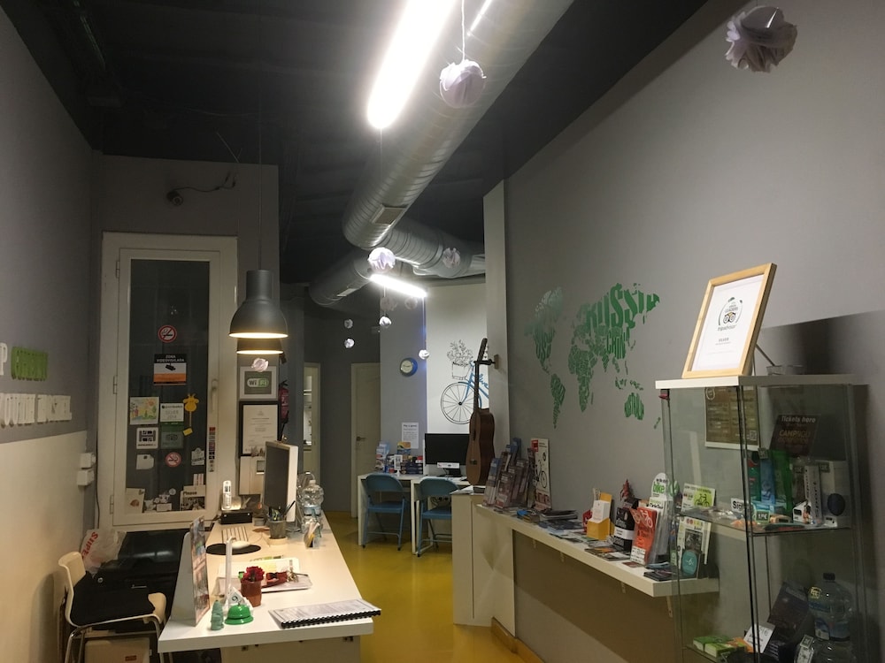 Sleep Green - Certified Eco Youth Hostel Barcelona