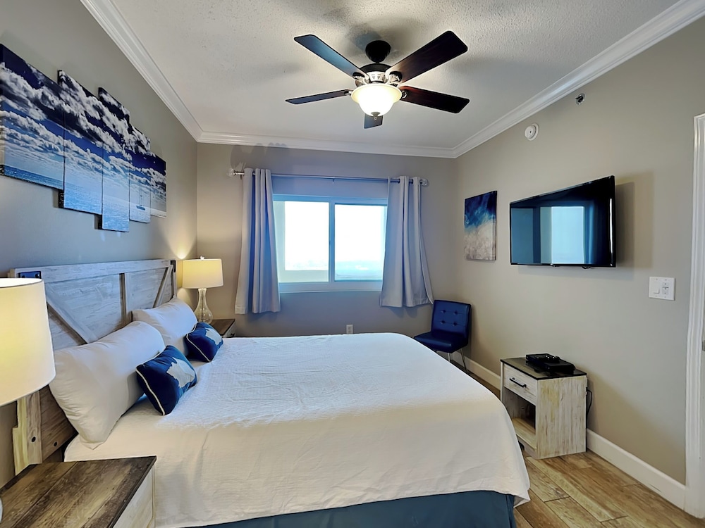 The Beach Club - Avalon #1604 by Southern Vacation Rentals