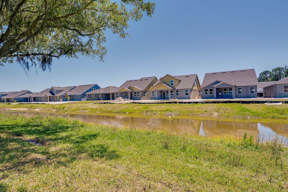 Cozy Zephyrhills Home - 6 Mi to Epperson Lagoon