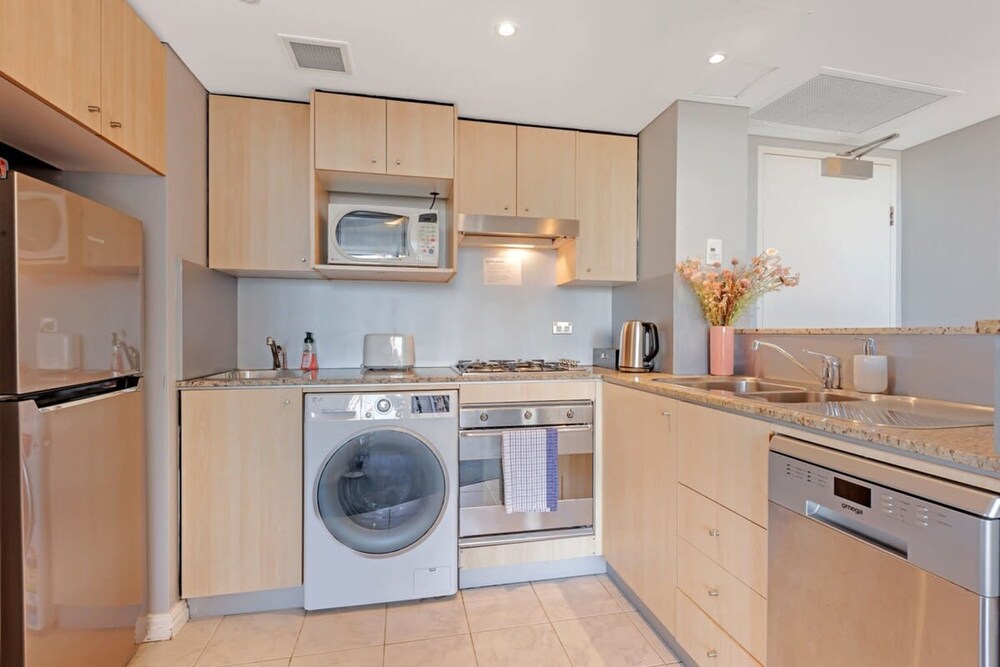 Metawise Sydney CBD Haymarket 2bed Apartment