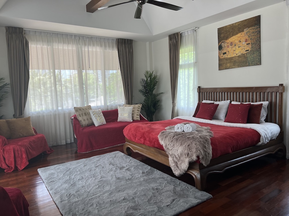 Premium Pool Villas Pattaya