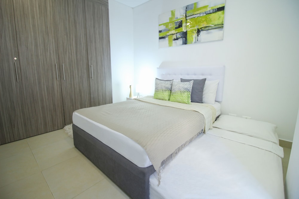 Apartamentos SOHO Elite - Frente al Mar