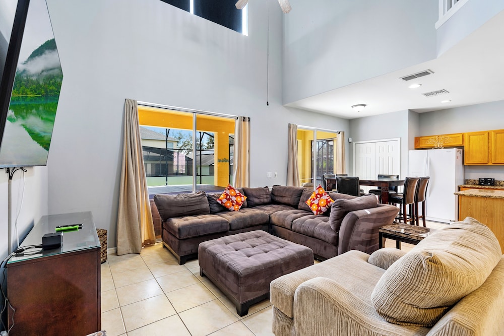 Relax & Unwind – Stunning Home W/ Private Pool!