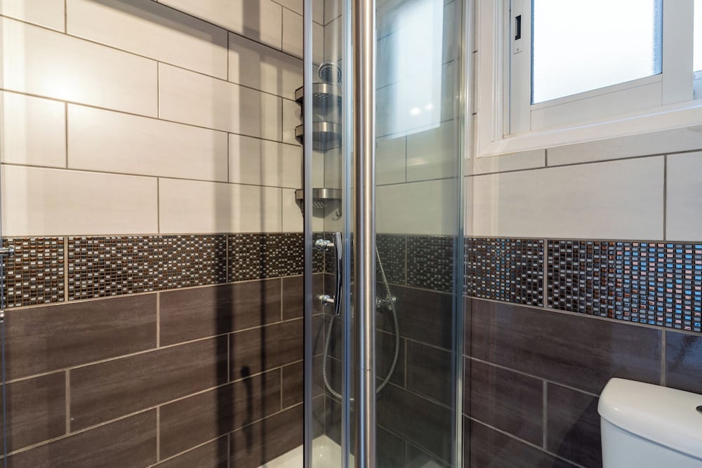 Jayde 2-BR Apt. & Balcony in Larnaca