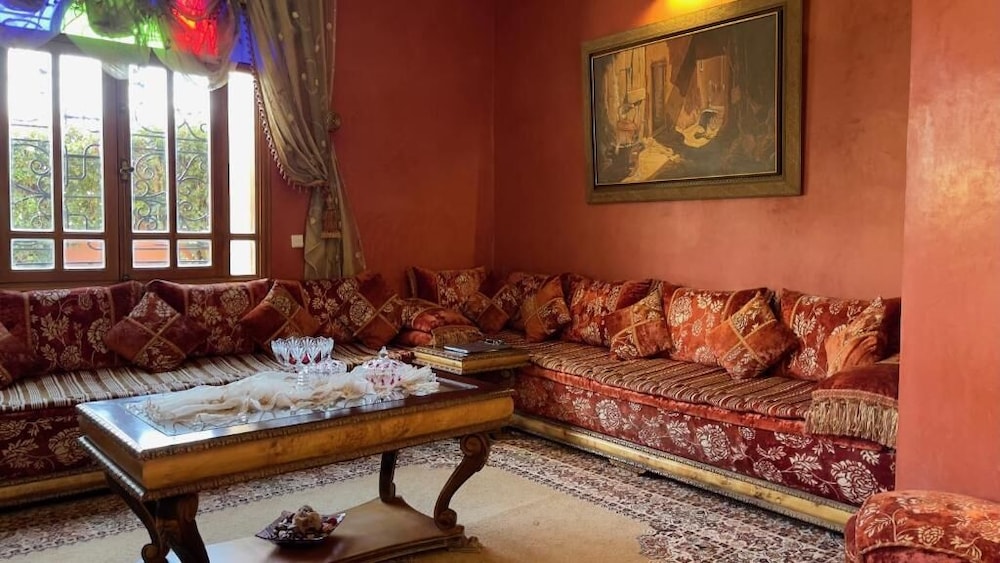 Riad Noumidya