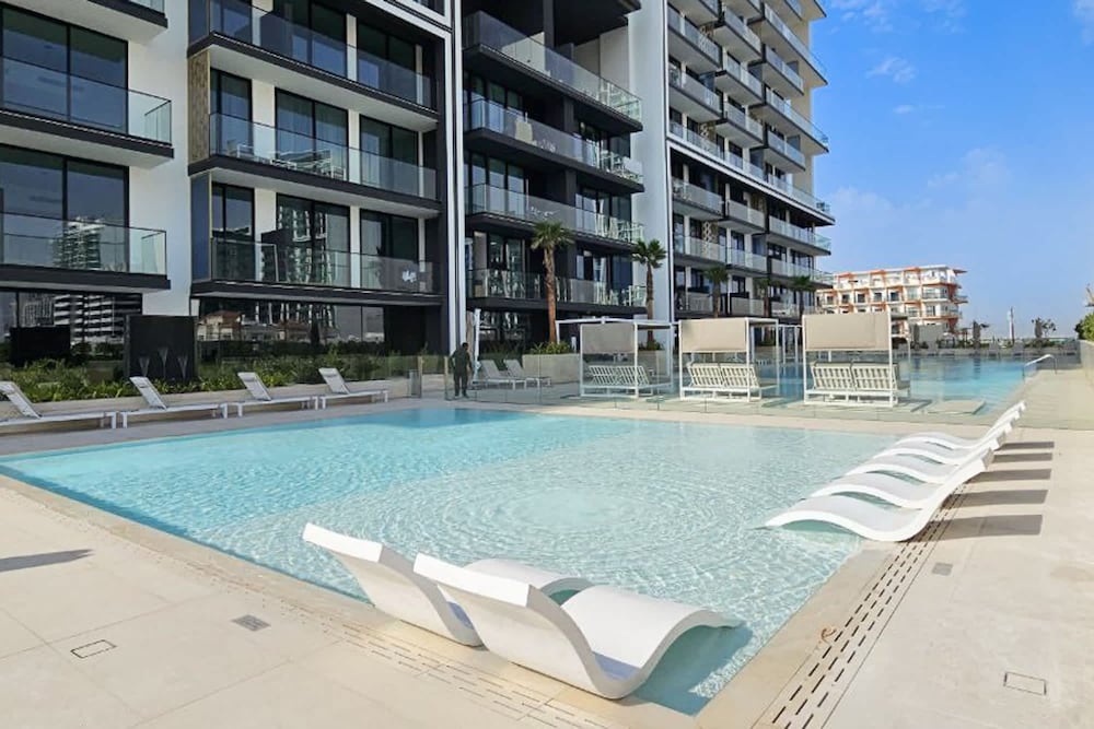 Mesmerizing 1 Bedroom in Binghatti Onyx With Skyline Views