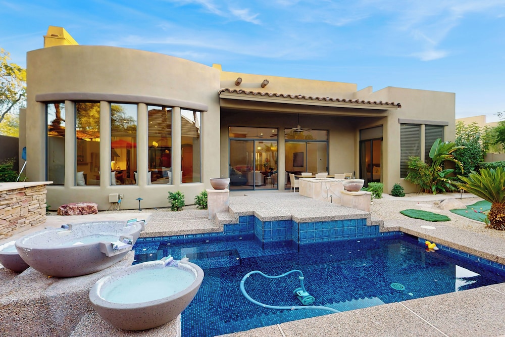 Luxury Grayhawk 4BR Home w/ Private Pool