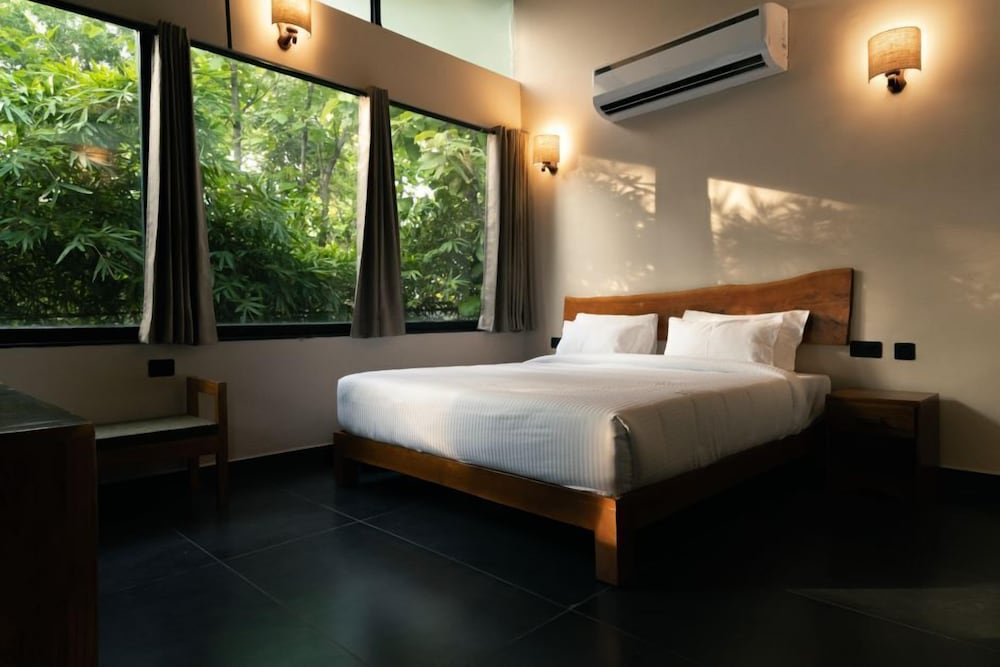 Treepie Safari Lodge