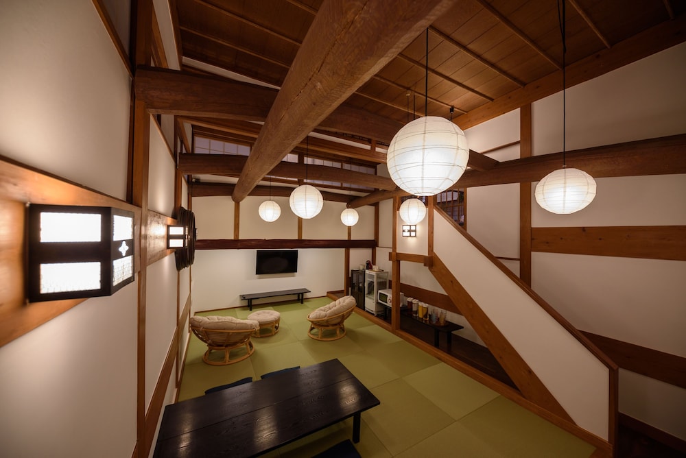Yufuin Ryokan Okaeri