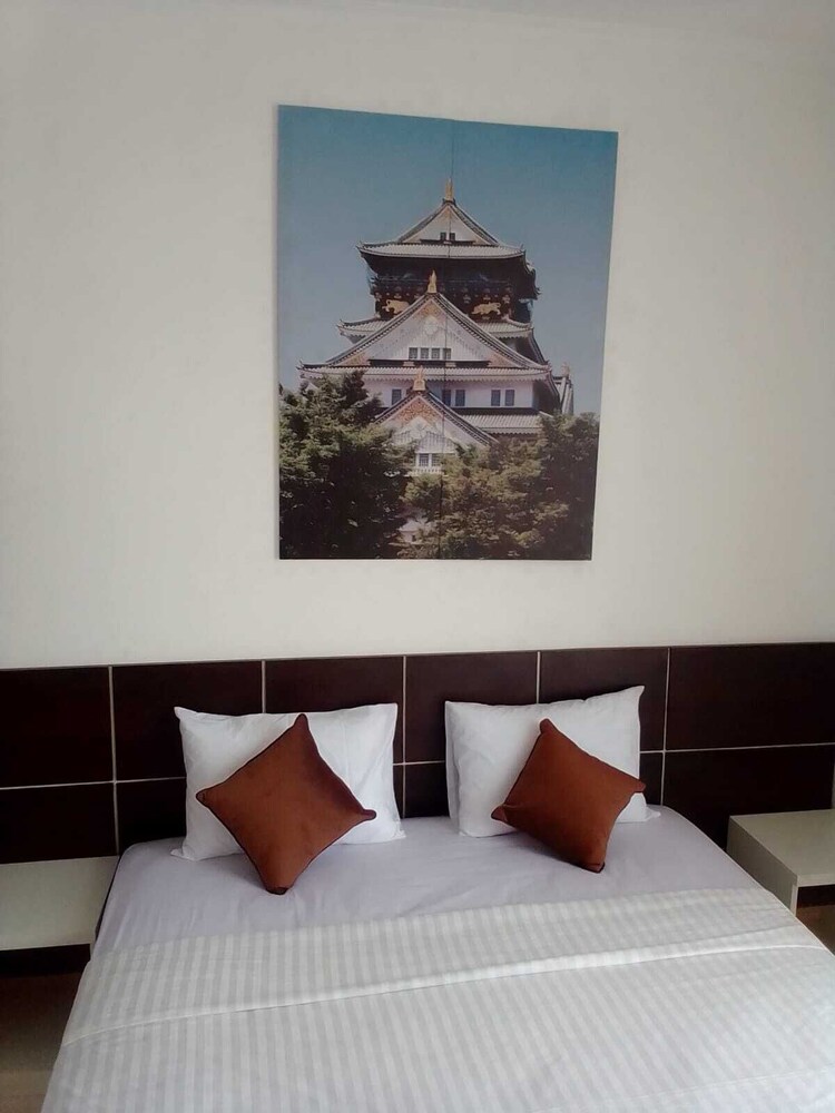 Dinasty Living Guesthouse Syariah view 5