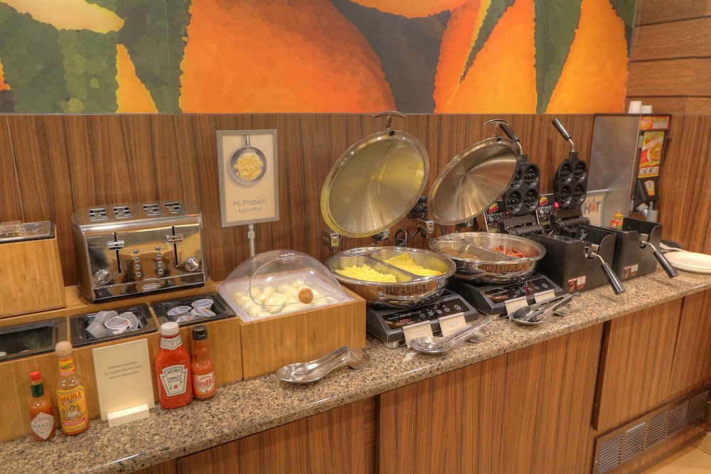 Mount Pleasant Vacations - Fairfield by Marriott Mt Pleasant - Property Image 12