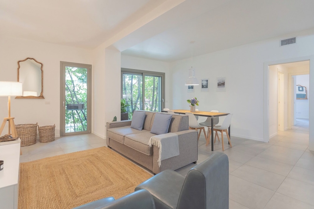 Salvia & Ginepro Apartments by Rent all Como