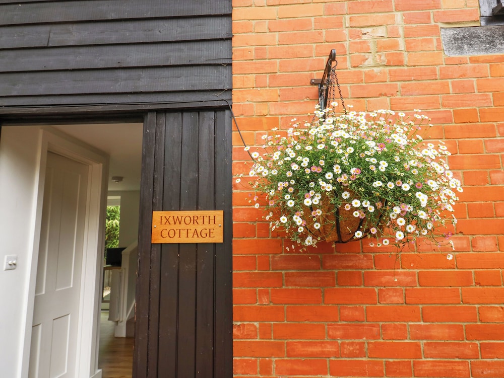 Ixworth Cottage