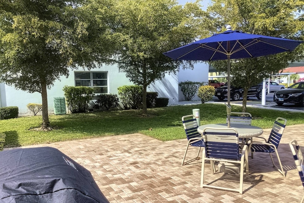 Vista Hermosa Casita Near the Beach - Property Image 7