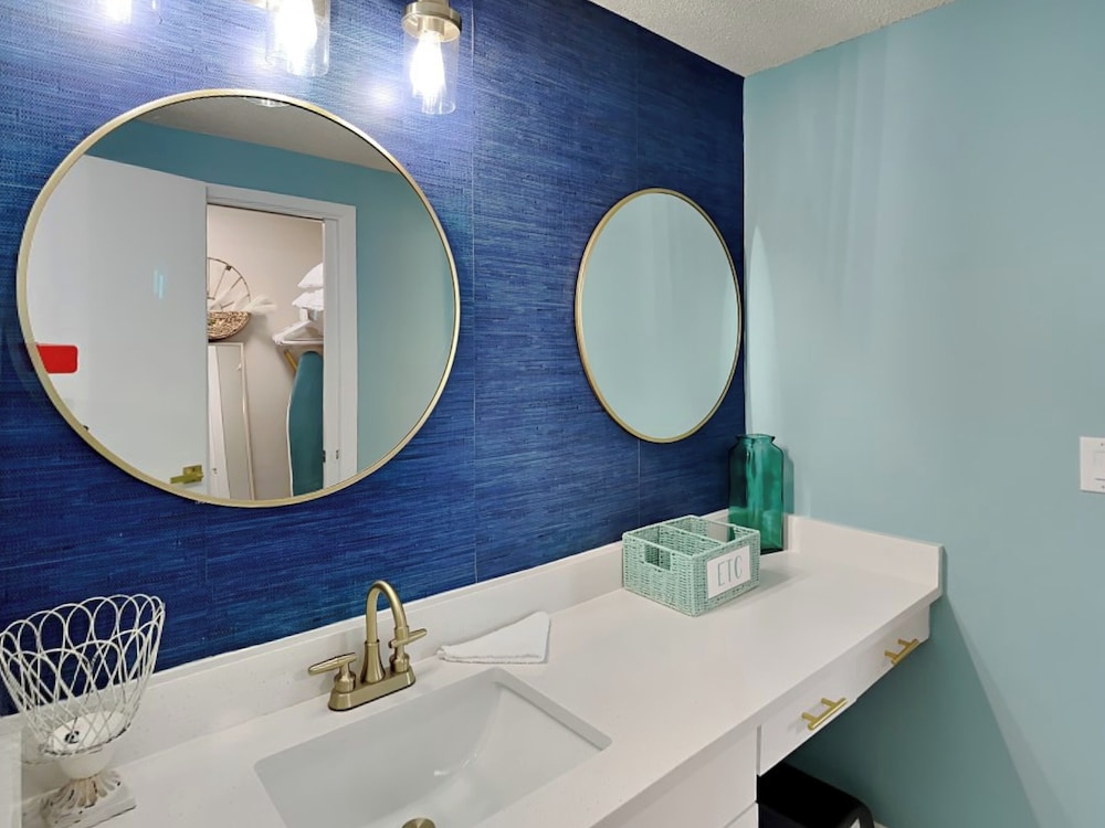 Navarre Towers by Southern Vacation Rentals
