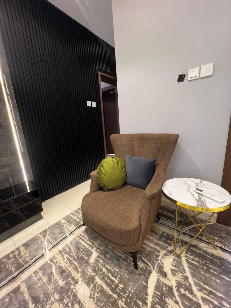 Maivan Luxury Apartment