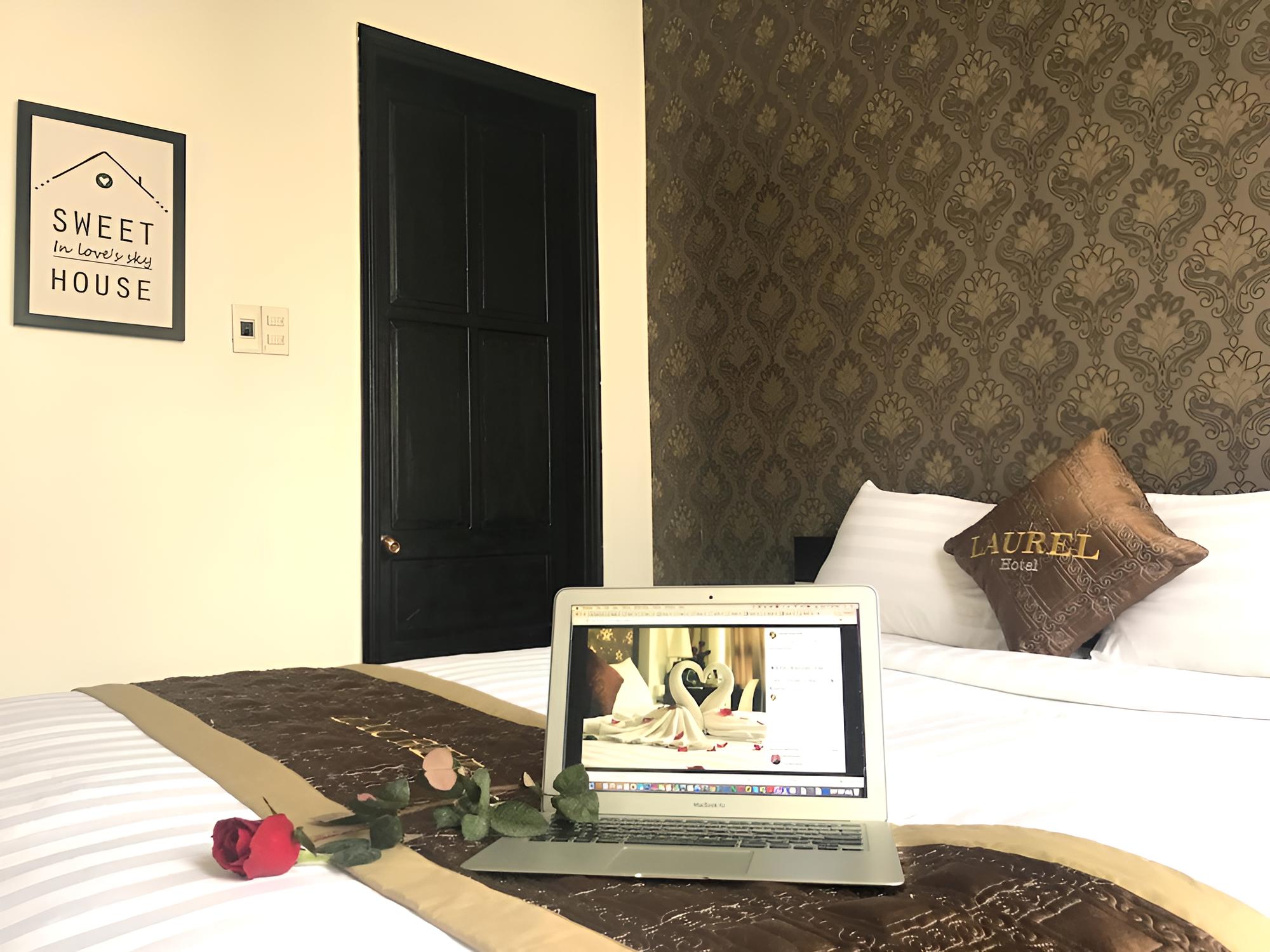 Laurel Hotel
