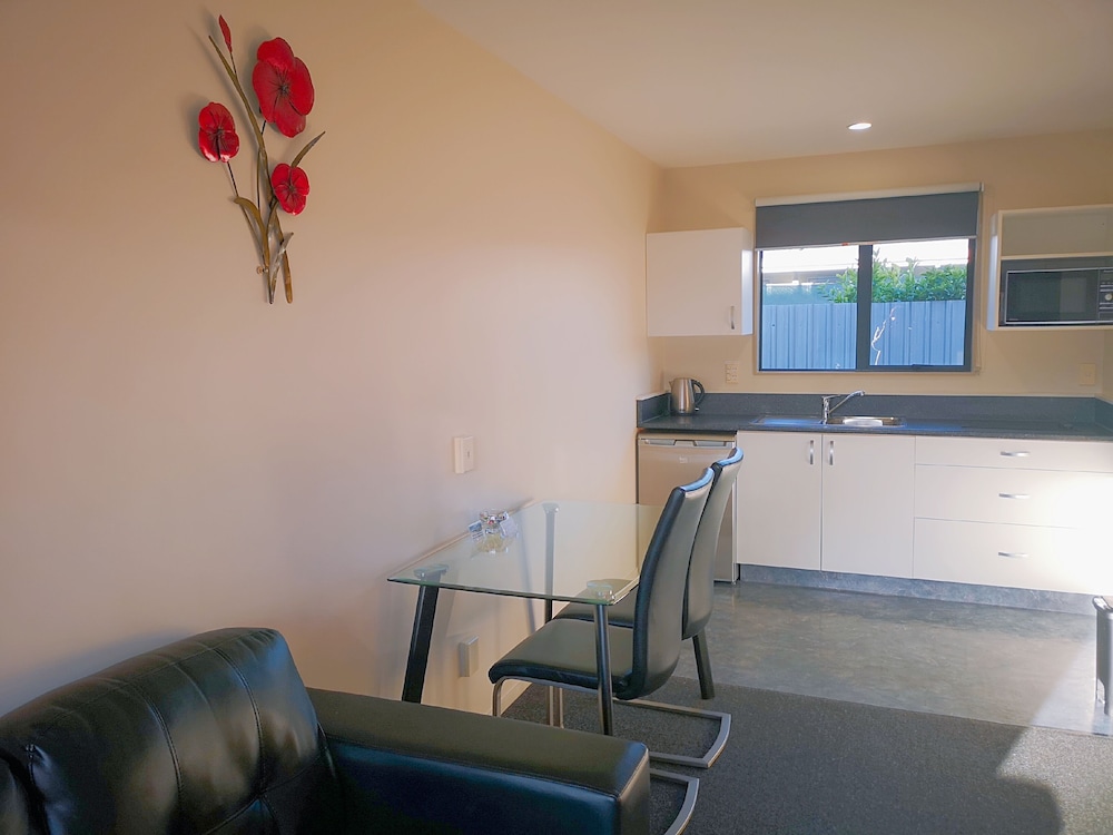 Aston Court Motel Blenheim